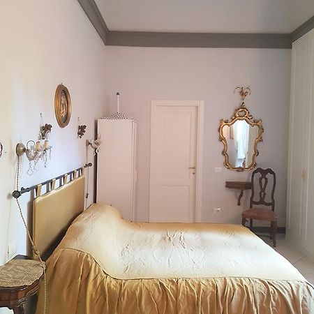 Peacefull In Duomo Apartment Florence Exterior photo