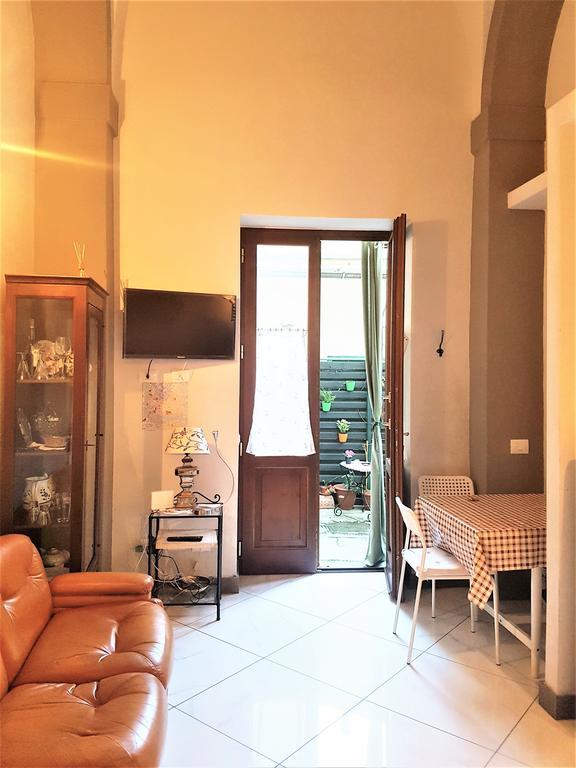 Peacefull In Duomo Apartment Florence Exterior photo